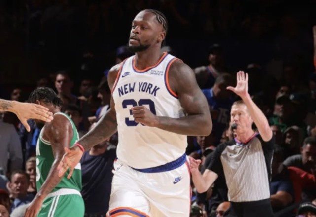 皮球划出一 皮球划出一